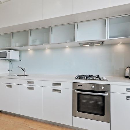 Modern Executive Living In Pounamu كوينستاون المظهر الخارجي الصورة
